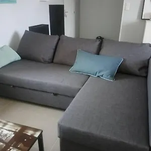 Appartement Bel Duplex Moderne A 9 Min De L'aeroport, Janneyrias